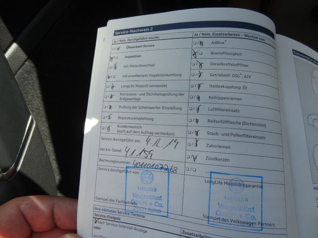 Fahrzeugabbildung Volkswagen Golf VII Lim. Allstar/DSG/Xenon/Navi/2.Hd/150PS/