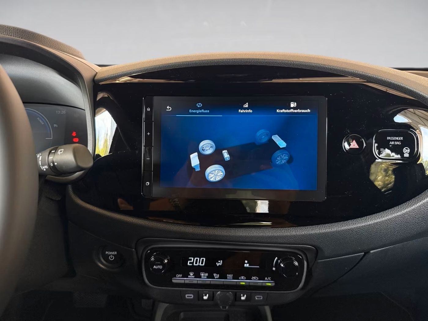 Fahrzeugabbildung Toyota Aygo X Teamplayer 1.5-l-Hybrid KAMERA ACC LED