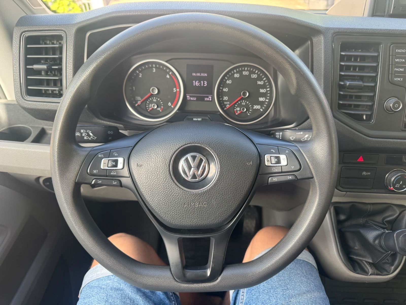 Fahrzeugabbildung Volkswagen Crafter Pritsche 50 lang Maxi