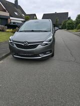 Opel Zafira Tourer 1.4 ps140 2016 Tüv 2028 - Opel Zafira Tourer von privat