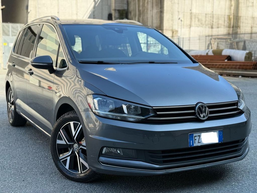 Image of Volkswagen Touran