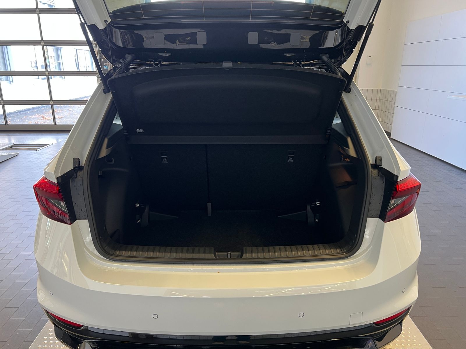 Fahrzeugabbildung SKODA Fabia Monte Carlo 1.0 TSI DSG *LED, SmartLink, K