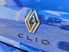 Fahrzeugabbildung Clio V Esprit Alpine 1.6 E-TECH Hybrid 145 EU6e