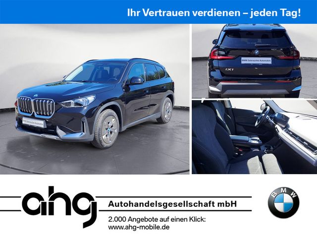 BMW iX1 xDrive30 AHK Adaptives Fahrwerk Sportsitze