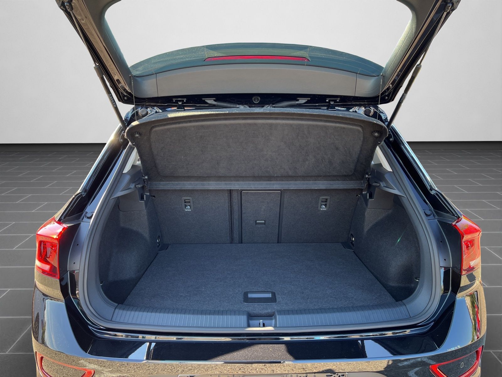 Volkswagen T-Roc - Bild 14
