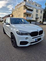 BMW X5 xDrive40d - - BMW X5 Gebrauchtwagen in Stuttgart
