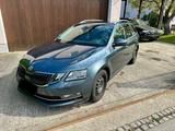 Skoda Octavia 2.0 TDI SCR DSG Premium Edition Comb... - Skoda Octavia: Premium Edition