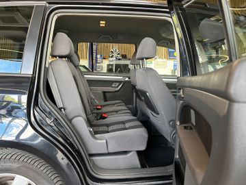 MYAUTOCENTER – Gebraucht- und Jahreswagen mit Werkstattservice in Pfaffenhofen Volkswagen Touran United *Navi*Sitzh*TÜV 0527*