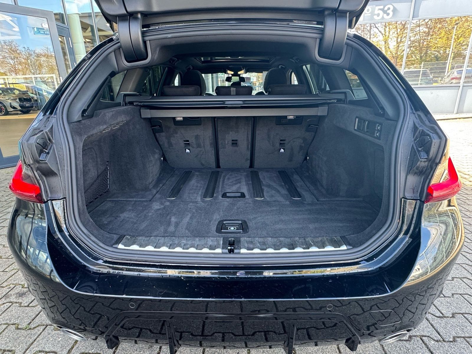 BMW 320 - Bild 25