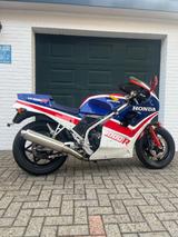 Honda VF1000R  SC16 - HONDA VF 1000