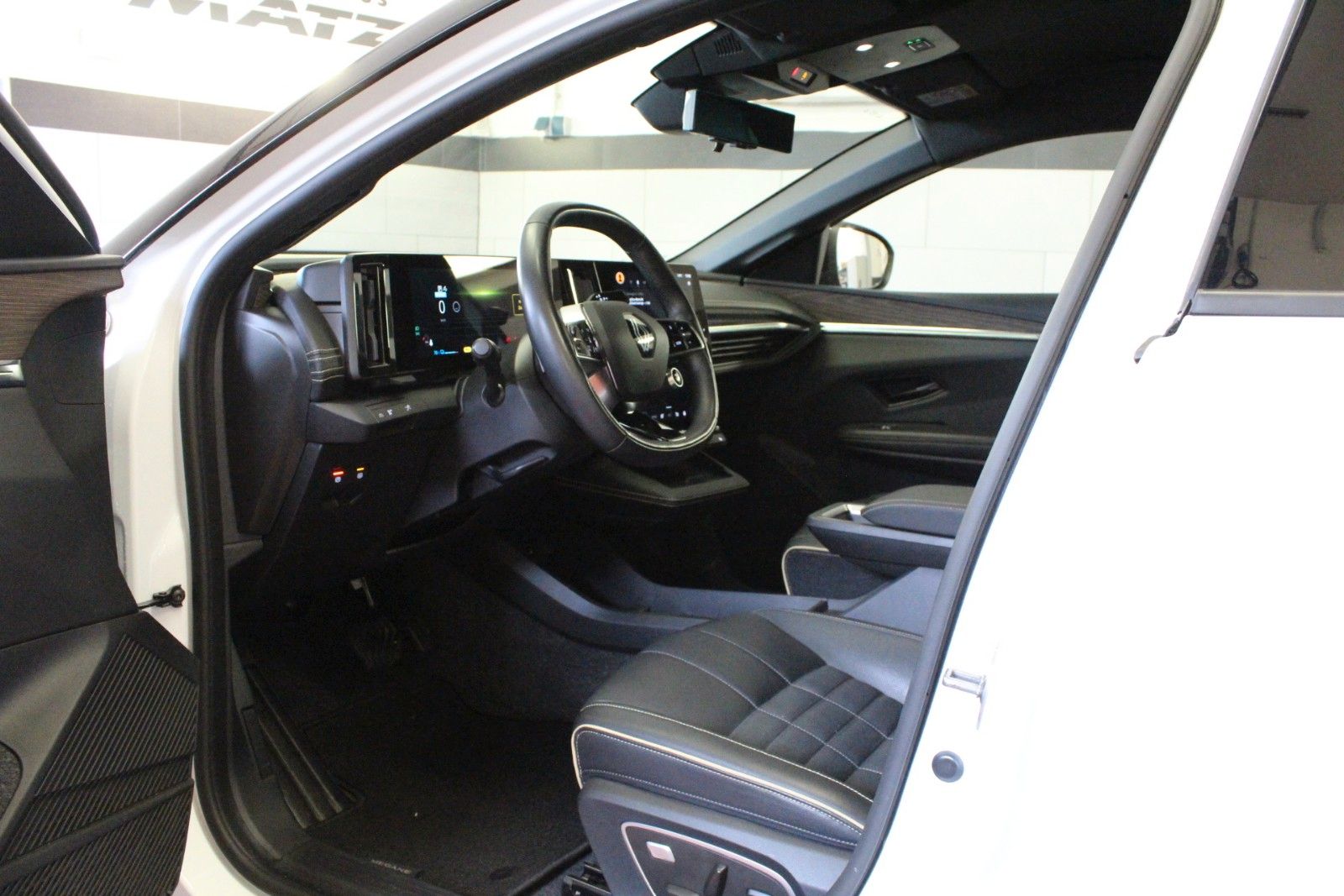 Fahrzeugabbildung Renault Megane E Tech Iconic EV60 220hp optimum charge