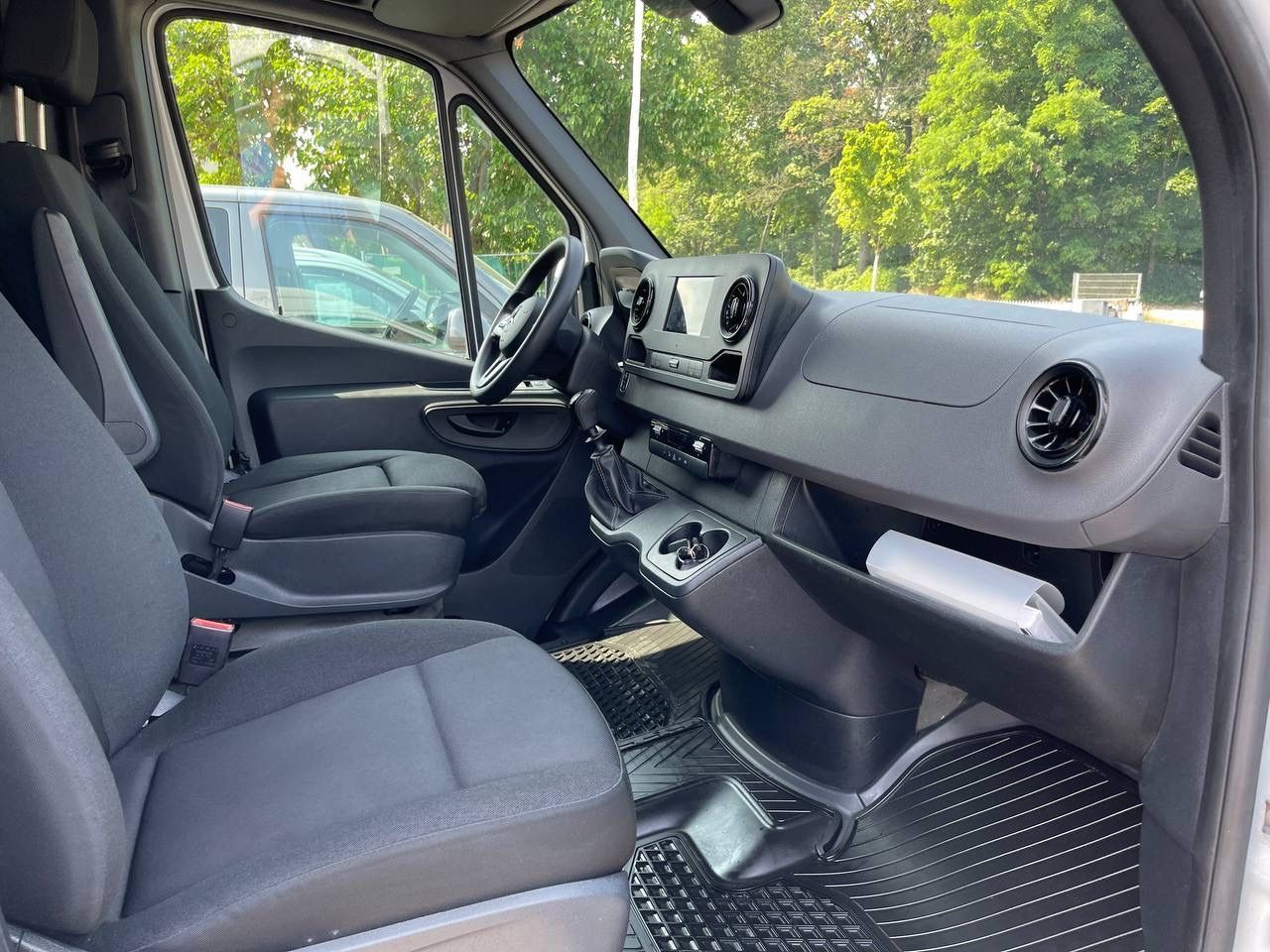 Fahrzeugabbildung Mercedes-Benz Sprinter 317 CDI L3H2 *Klima*Kamera*Tempomat*