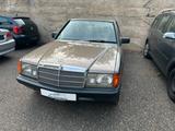 Mercedes-Benz 190 E Oldtimer - Mercedes-Benz 190 aus 1988: 190e