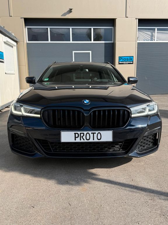 Image of BMW 540