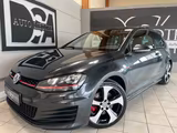 Volkswagen Golf VII GTI/NAVI/PANO/XENON/AppleCarPlay/1.Hand - Autos mit Allradantrieb