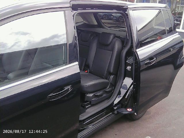 Ford Grand C-MAX Titanium
