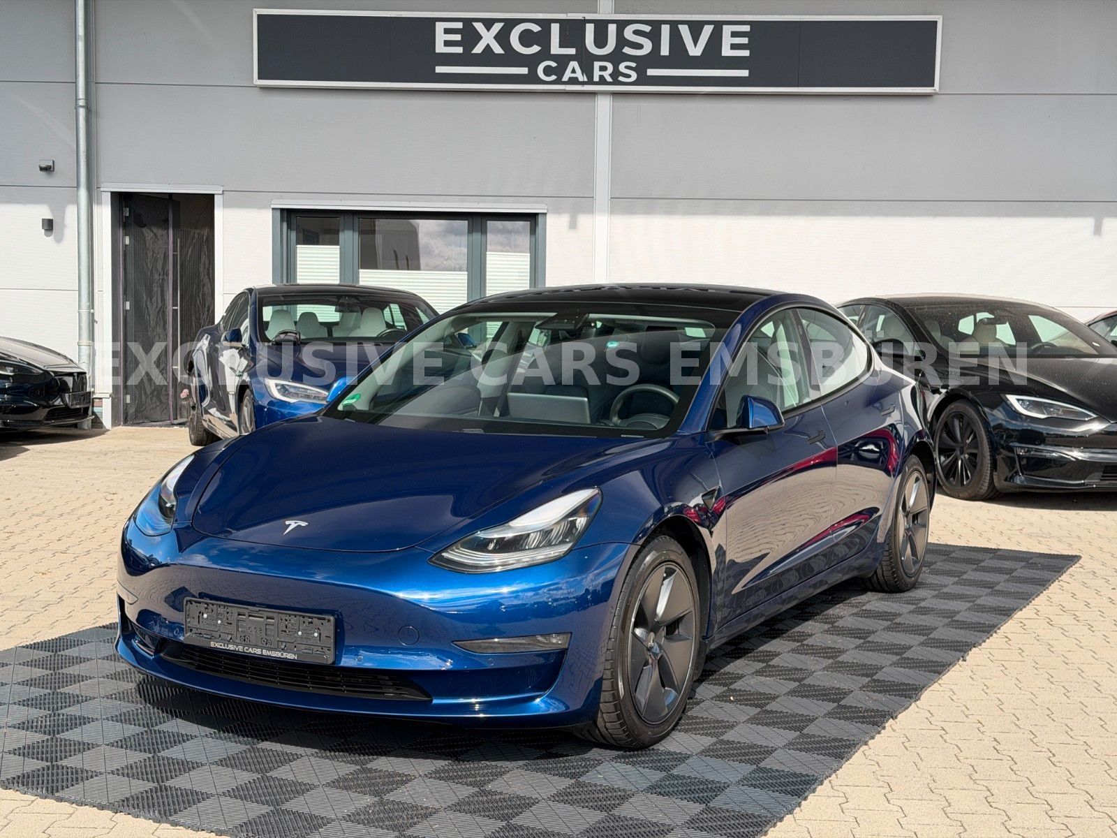 Tesla Model 3 MODEL 3 LONG RANGE DUAL MOTOR