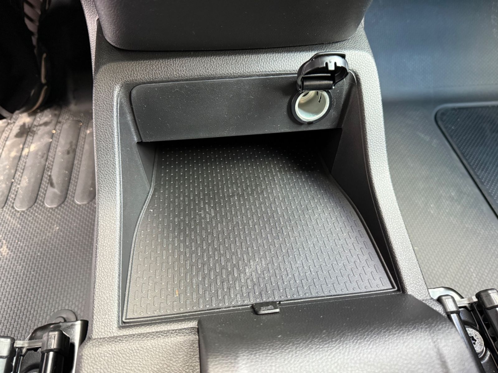 Fahrzeugabbildung Nissan Townstar Kastenwagen L2 2,3t N-Connecta