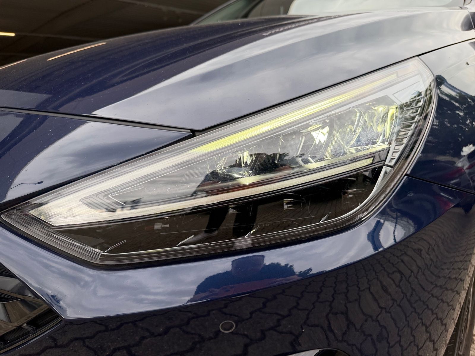 Fahrzeugabbildung Hyundai i30 1.5 T-GDI Intro Edition Navi LED Mild-Hybrid