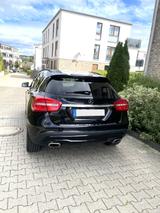Mercedes-Benz GLA 180 Urban Urban - Mercedes-Benz GLA 180 in Düsseldorf