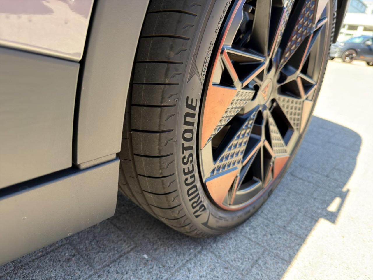 Cupra Raval Endurance Edition Dynamic LED Navi Plasma