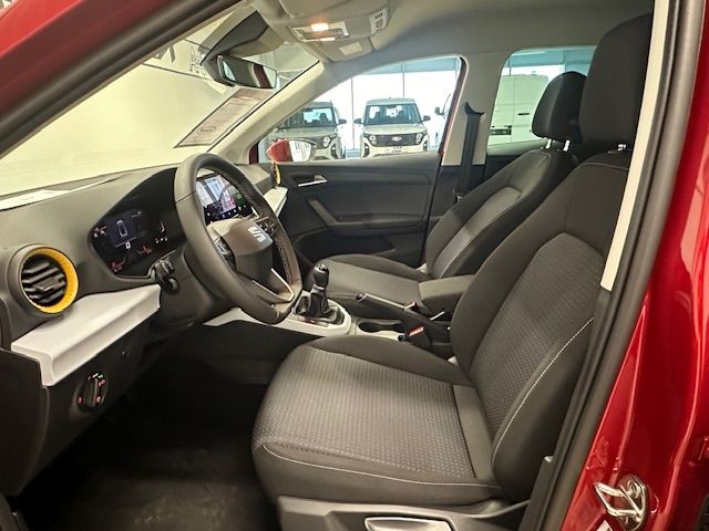 Fahrzeugabbildung SEAT Arona Road Edition Navi Digitales Cockpit LED Ap