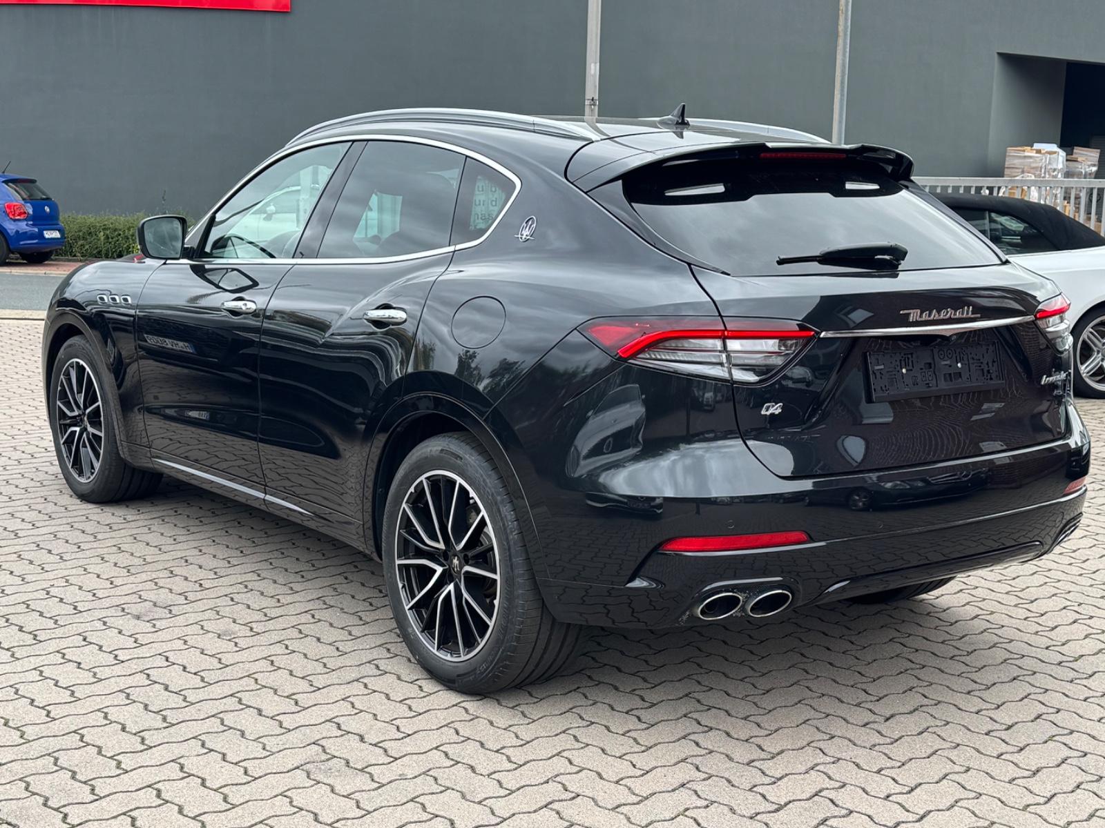 Maserati Levante Diesel,Vollleder,Automatik,erst 107tkm
