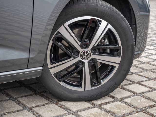 Caddy 2.0 TDI Dark Label PDC SHZ NAVI AHK PANO