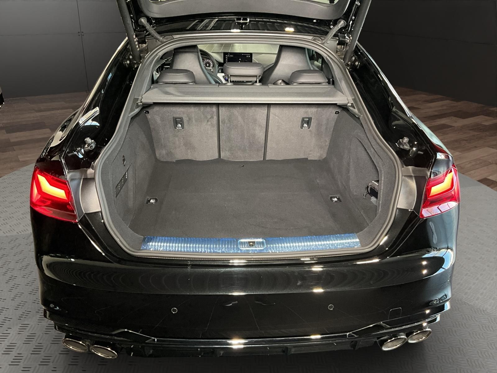 Audi S5 - Bild 19