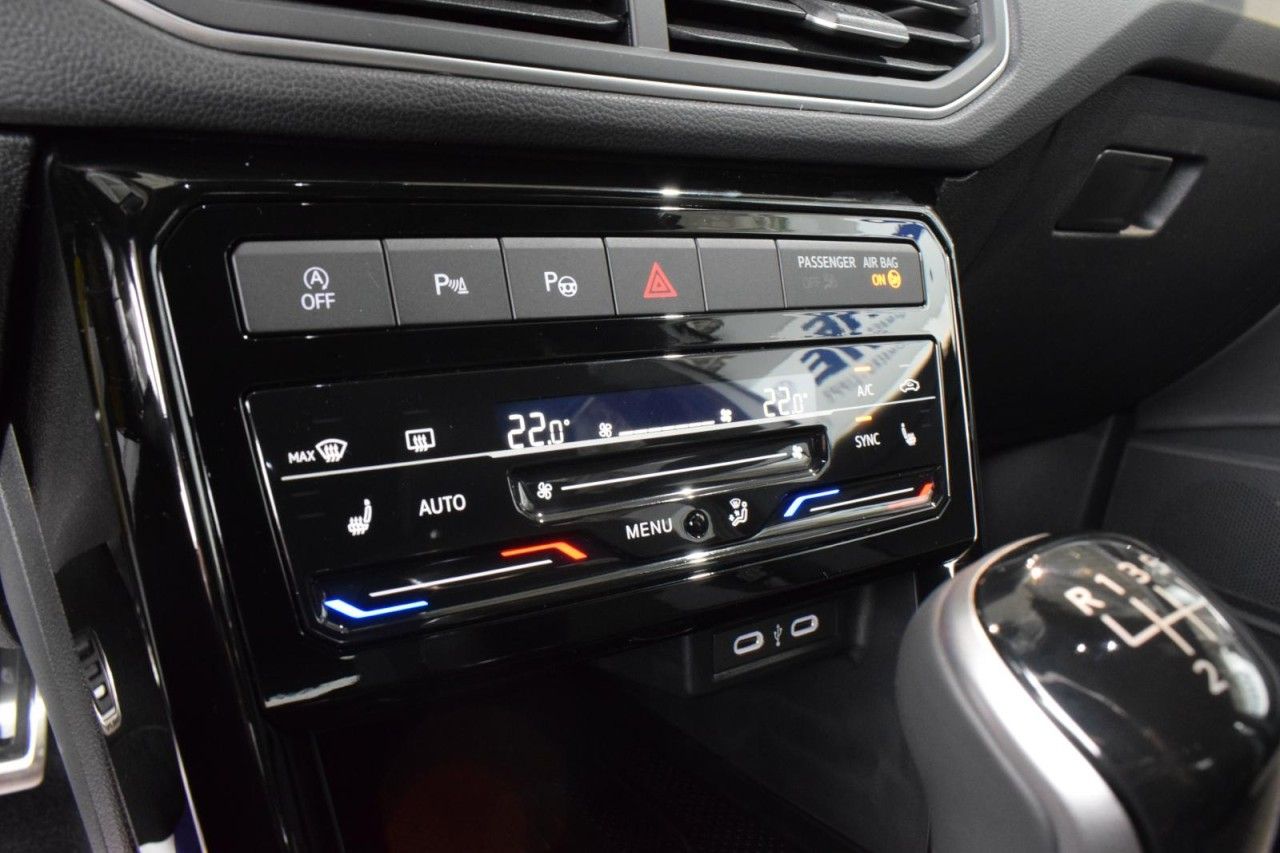 Volkswagen T-Cross - Bild 12
