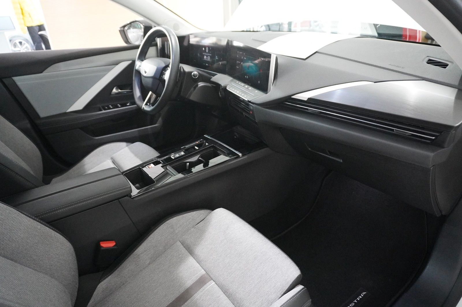 Fahrzeugabbildung Opel Astra L ST 1.5D ELEGANCE NAVI/LED/KAMERA/SPORT