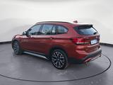BMW X1 xDrive20i xLine Sport-Aut. Navi Panorama AHK - BMW X1 xLine mit Benzin-Antrieb