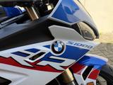BMW S1000RR Top Zustand - Motorräder in Dresden