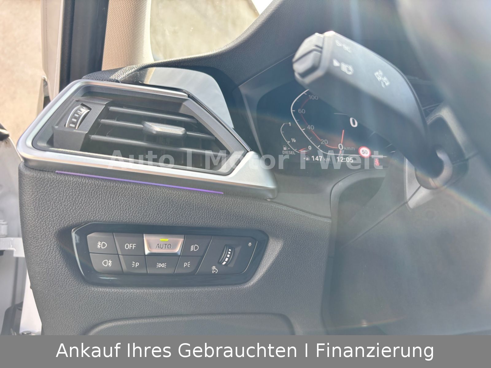 Fahrzeugabbildung BMW 318d Touring G21 LASER/ACC/SHZ/STDHZG/PANO/KEYLE