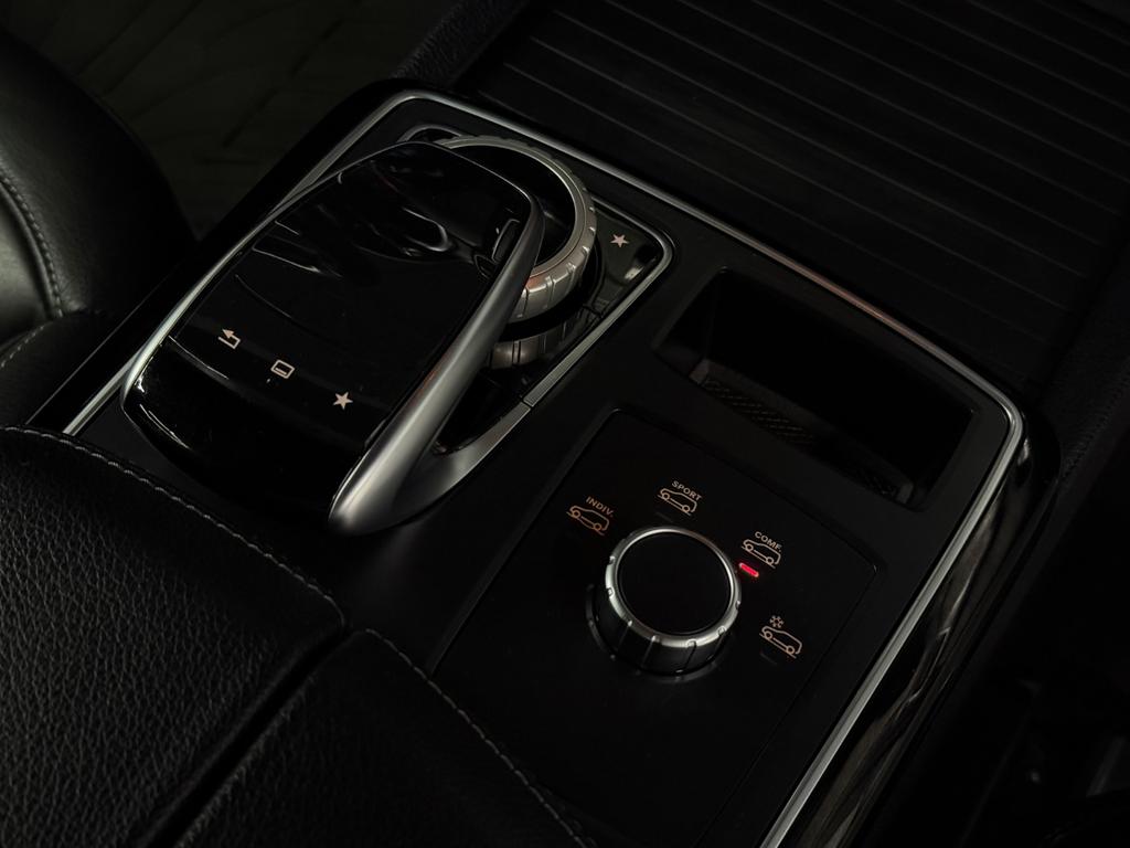 Mercedes-Benz GLE 350 d Coupé 4MATIC AMG, Foto 29 von 45