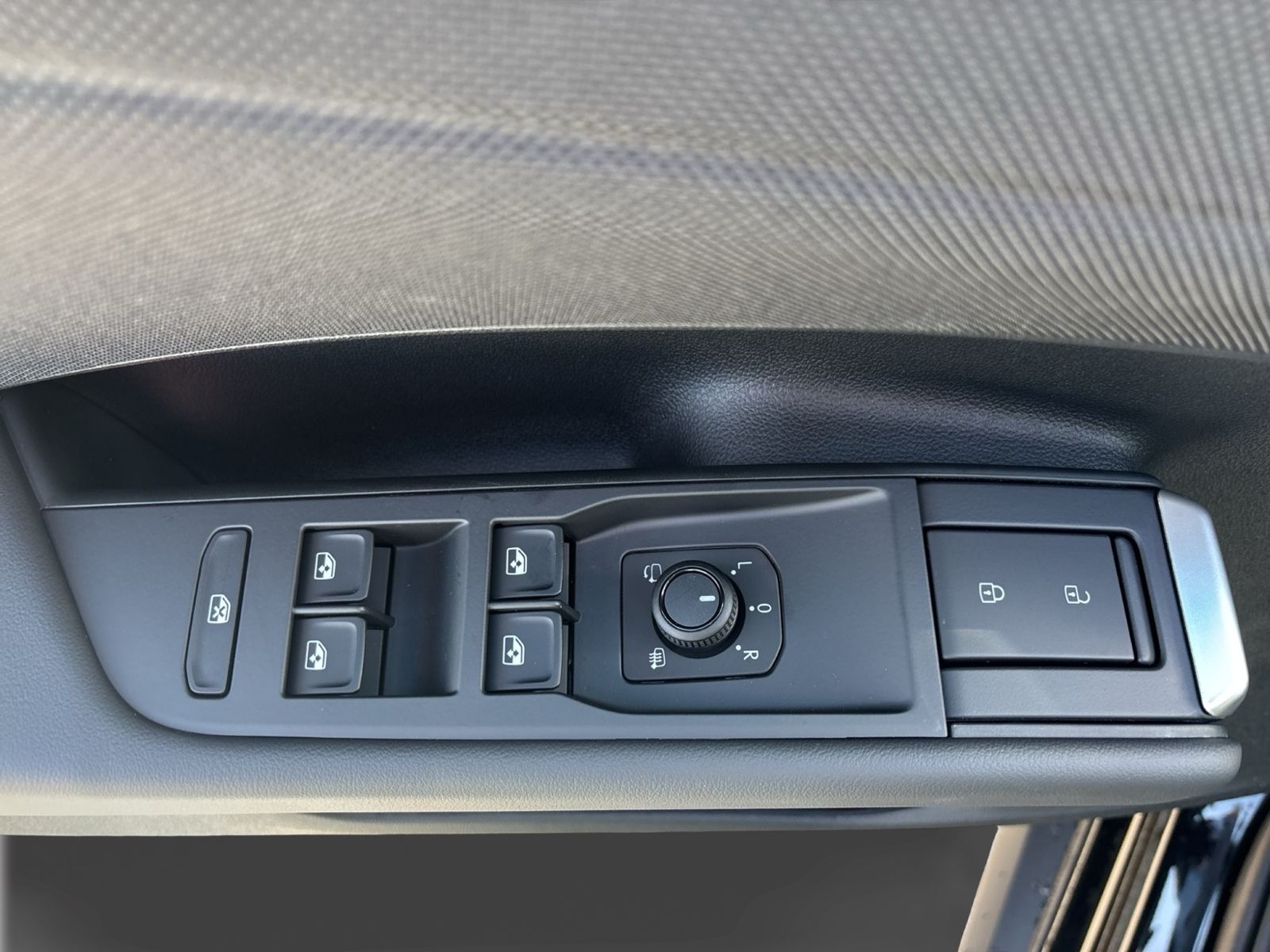 T-Roc Life 1.5 eTSI, Energy, ACC, Navi, RearView