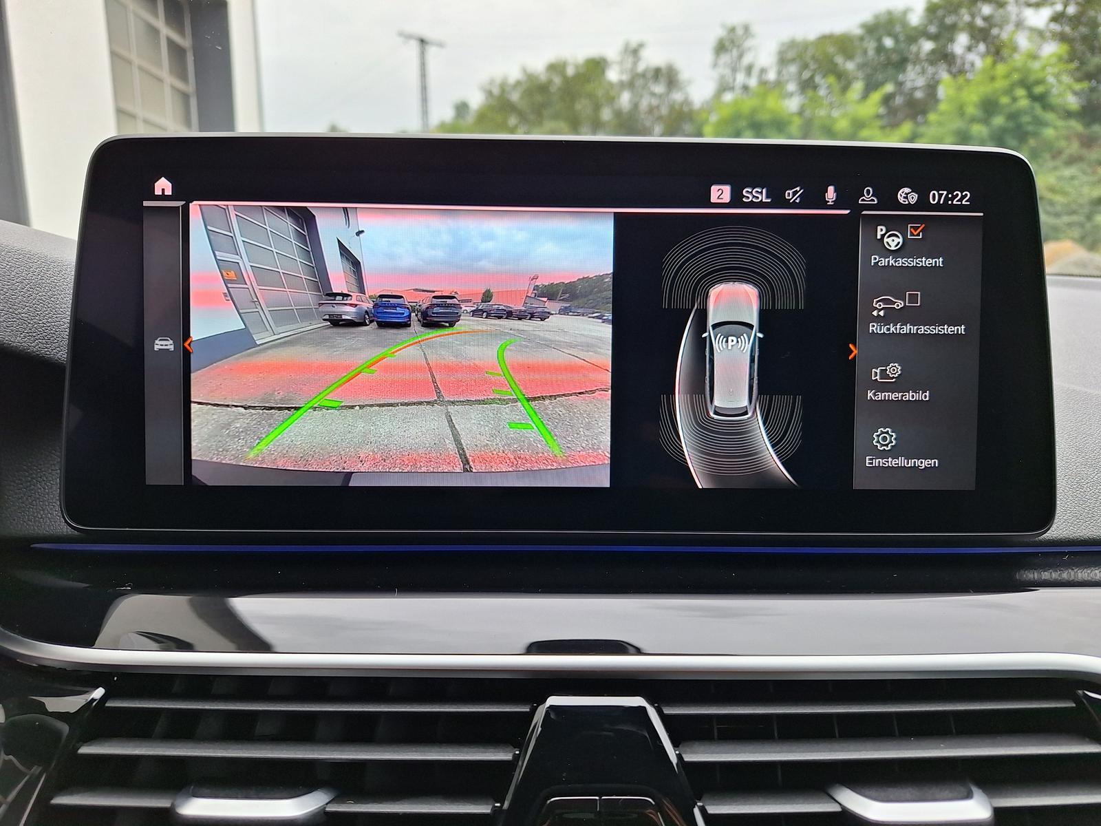 BMW 520d Touring M Sport xDrive Matrix|Vollleder|Sha