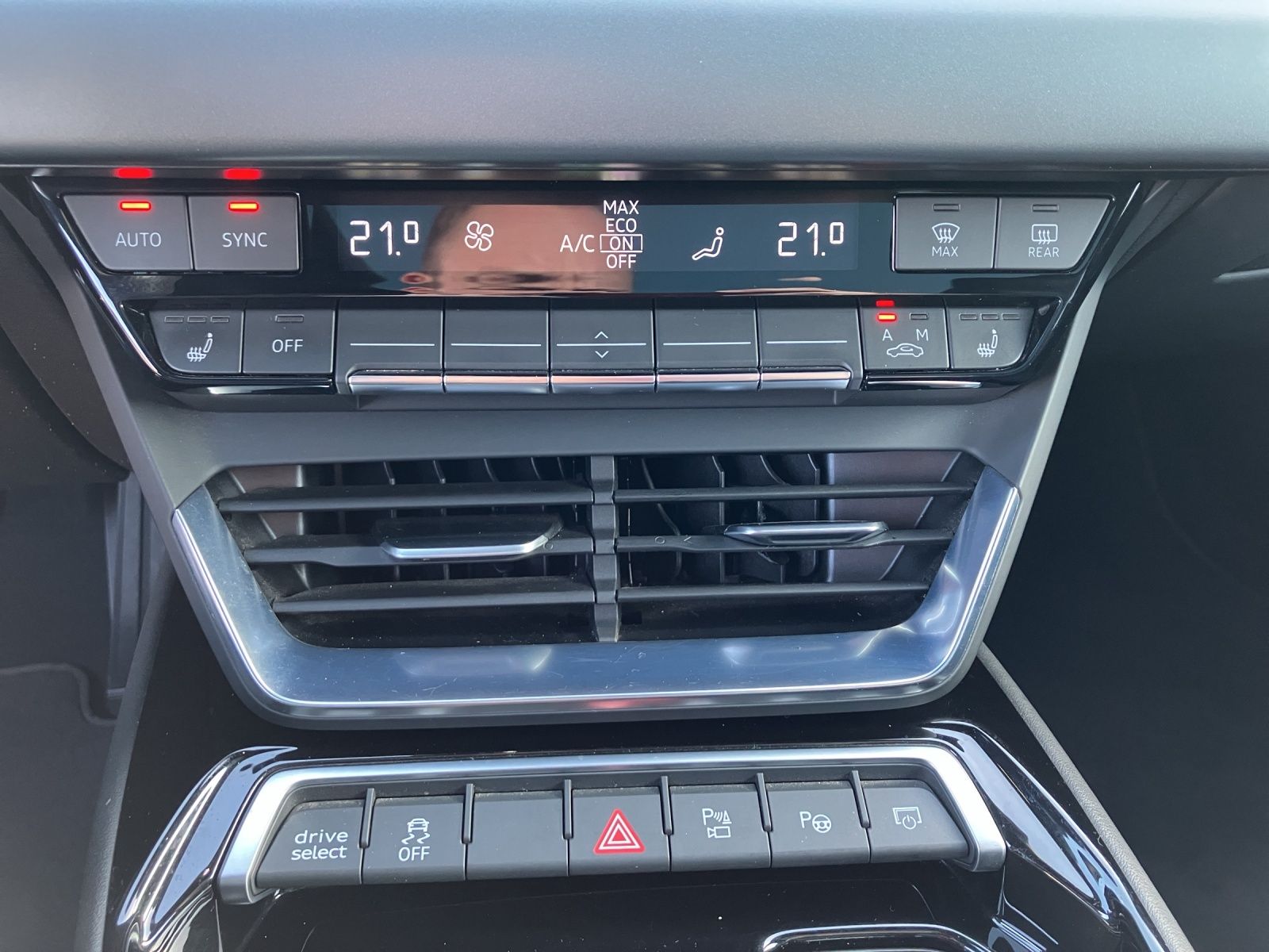 Fahrzeugabbildung Audi e-tron GT quattro MATRIX B&O WP Pano