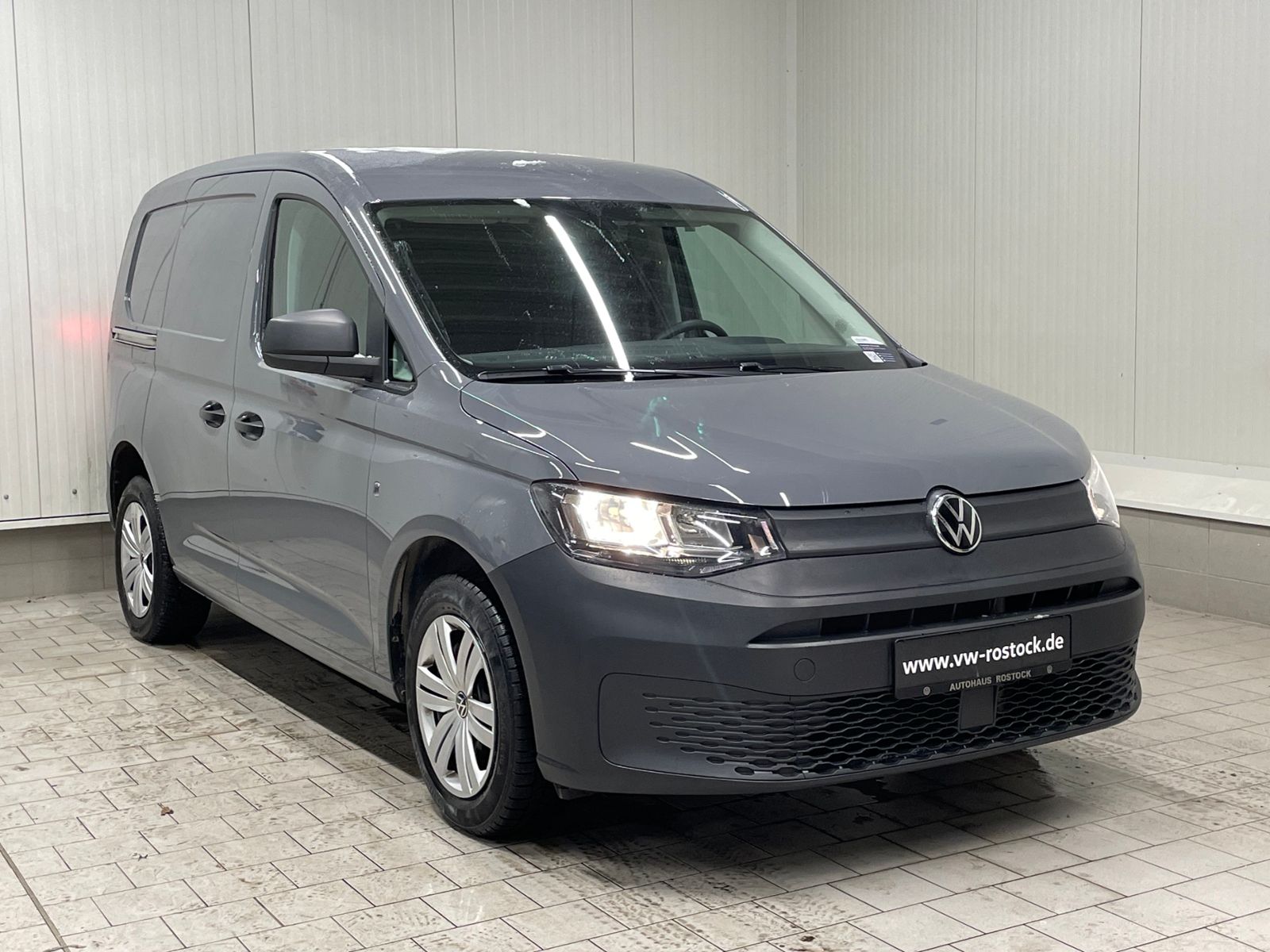 Caddy Cargo Kasten 1.5 TSI SHZ AHK DAB+ KLIMA