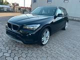 BMW X1 16d sDrive 2.0 PDC + BBS + SCHECKHEFT - BMW X1 in Saarbrücken