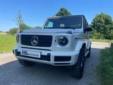 Mercedes-Benz G500 manufaktur weiss magno AMG Night SHD Distr. - Mercedes-Benz G 500 in Stuttgart