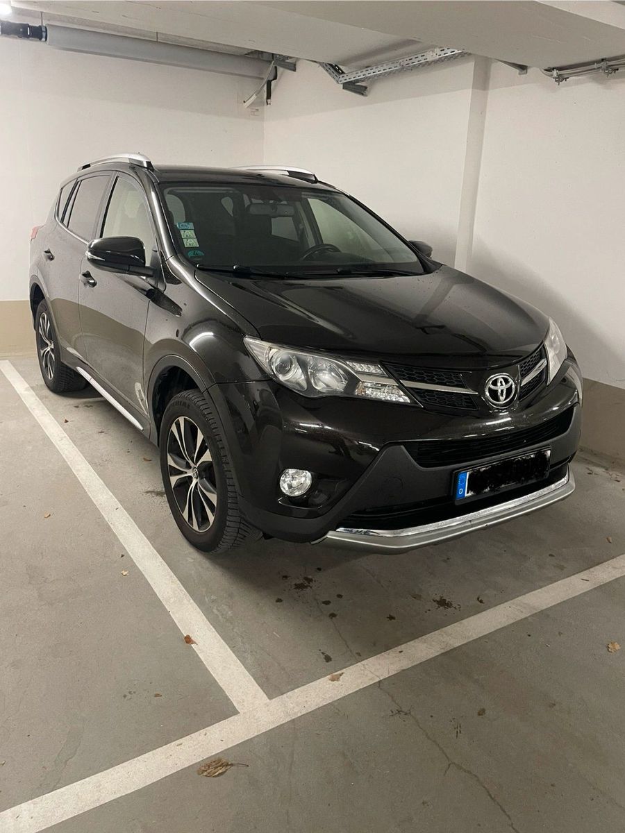 TOYOTA RAV 4