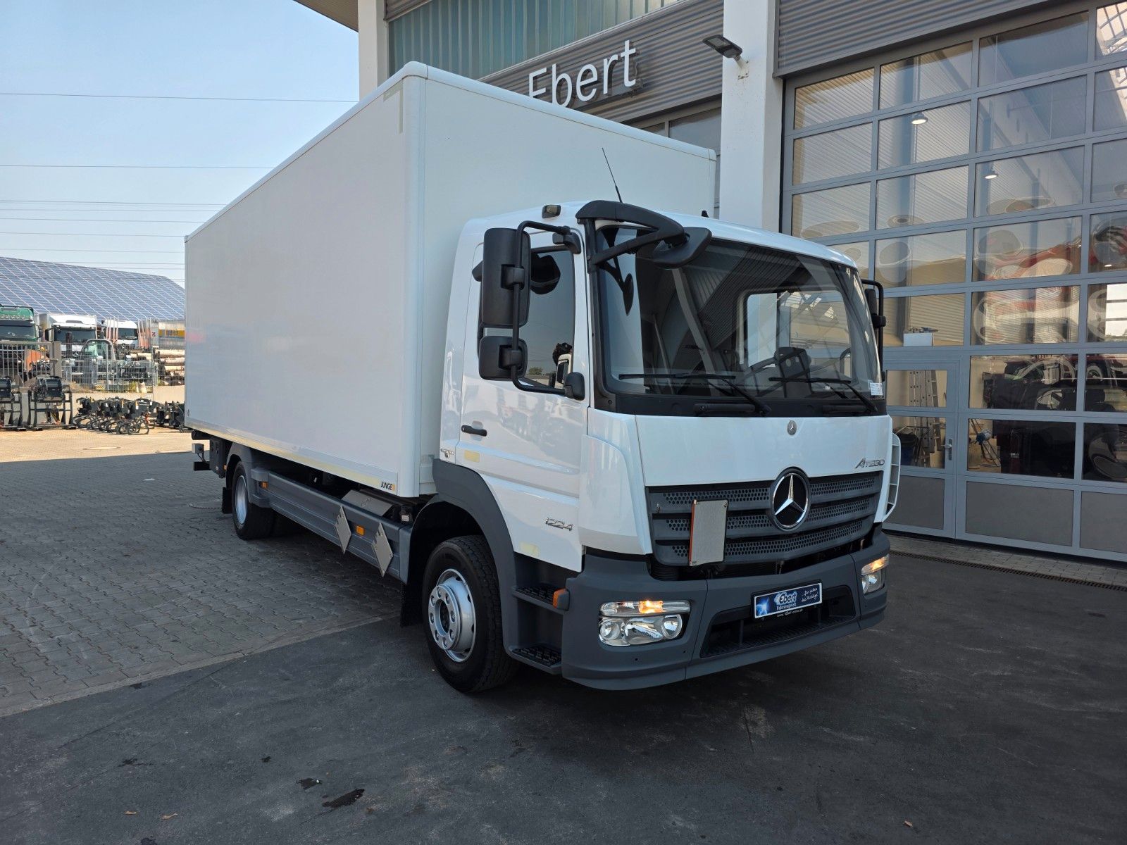 Fahrzeugabbildung Mercedes-Benz Atego 1224 LBW Bär 1.500kg Klima 3 Sitze