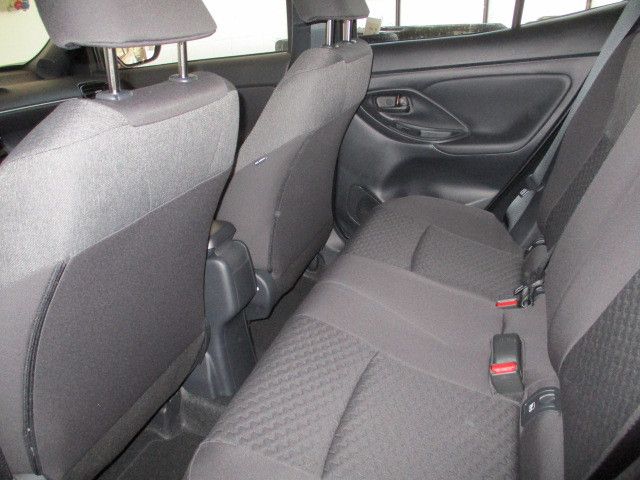 Fahrzeugabbildung Toyota Yaris Cross Hybrid FWD Teamplayer