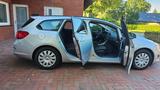 Opel Astra Sports Tourer 1.3 CDTI Selection Selection - Opel Astra mit Diesel-Antrieb: 1.3
