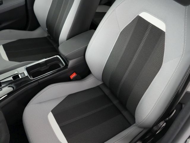 Mokka-e B ELEGANCE 50kWh AT+LED+NAVI+RÜCKFAHRKAM