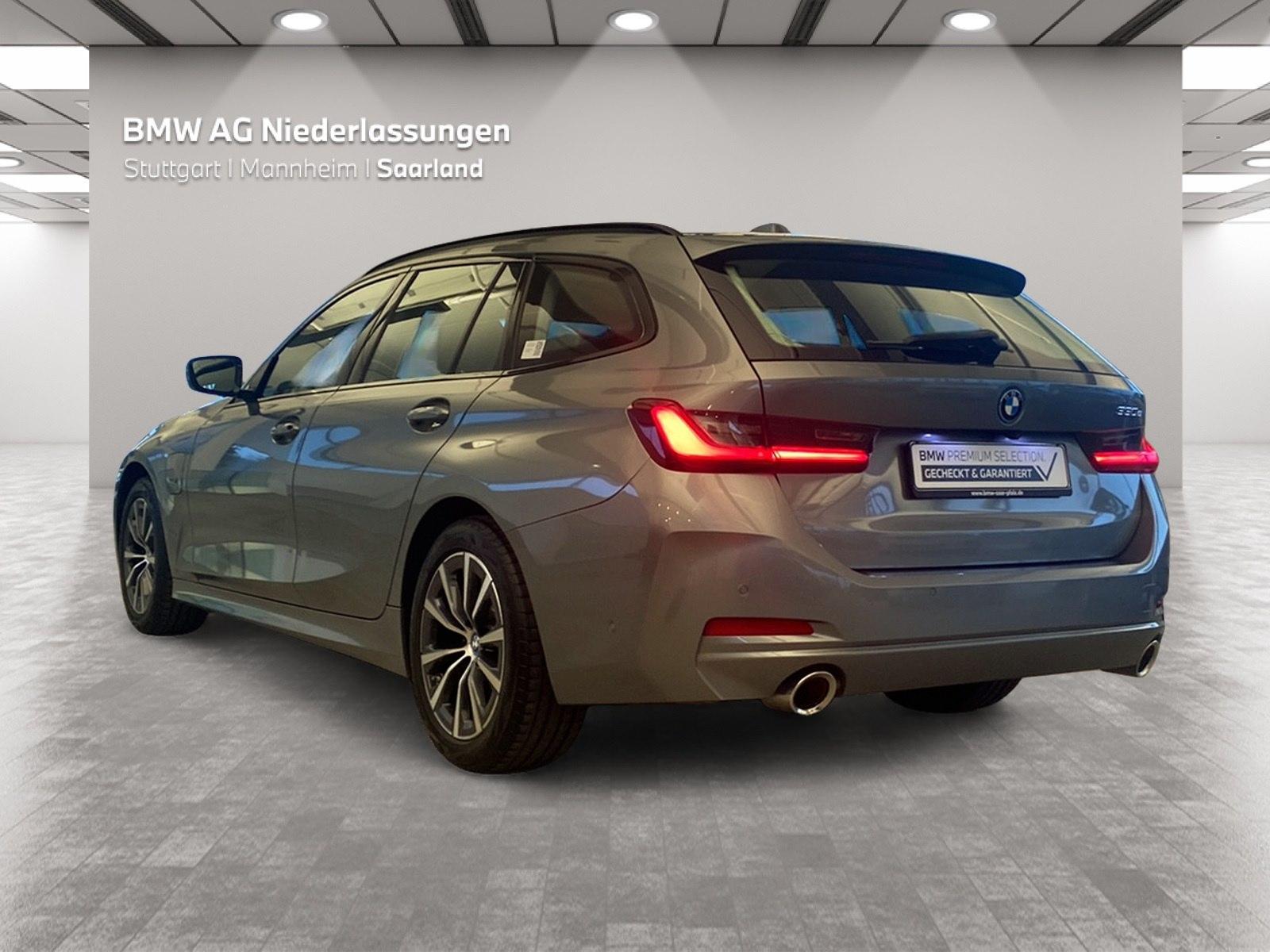 BMW 330e Touring LiveCockpitProf Kamera Driv.Assist