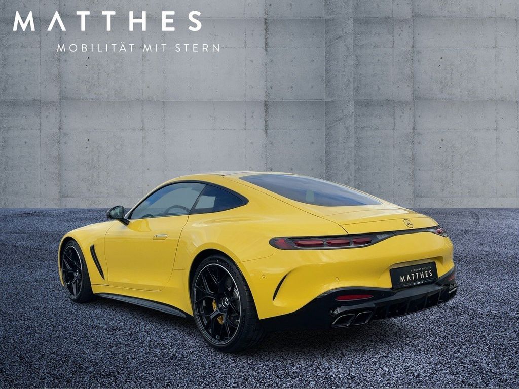 Mercedes-Benz AMG GT — fotografia 3