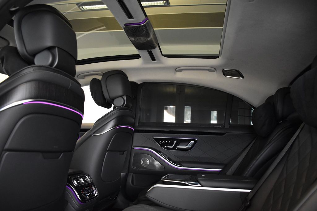 MERCEDES-BENZ S-Class 2022