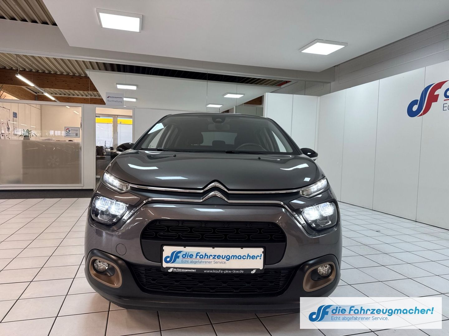 Fahrzeugabbildung Citroën C3 C-Series LED Klimaautom DAB SHZ Spurhalteass.